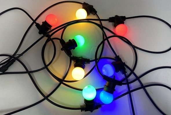 LJ CATENA PARTY LIGTHS 8 LAMPADE MULTICOLOR M.8+2