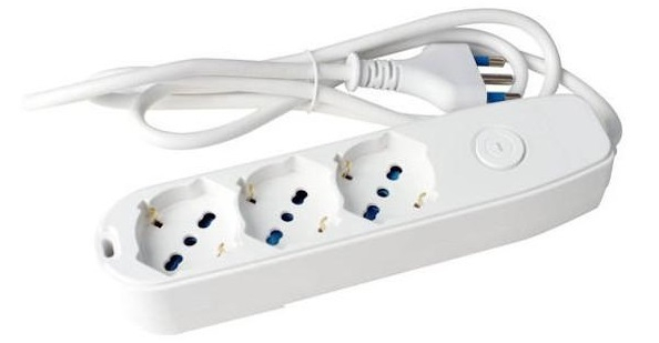 ECV30349 MULTIPRESA 3 USC. BIP/SK 2P+T16A CAVO 3m BIA