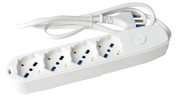 ECV30350 MULTIPRESA 4 USC. BIP/SK 2P+T16A CAVO 3m BIA